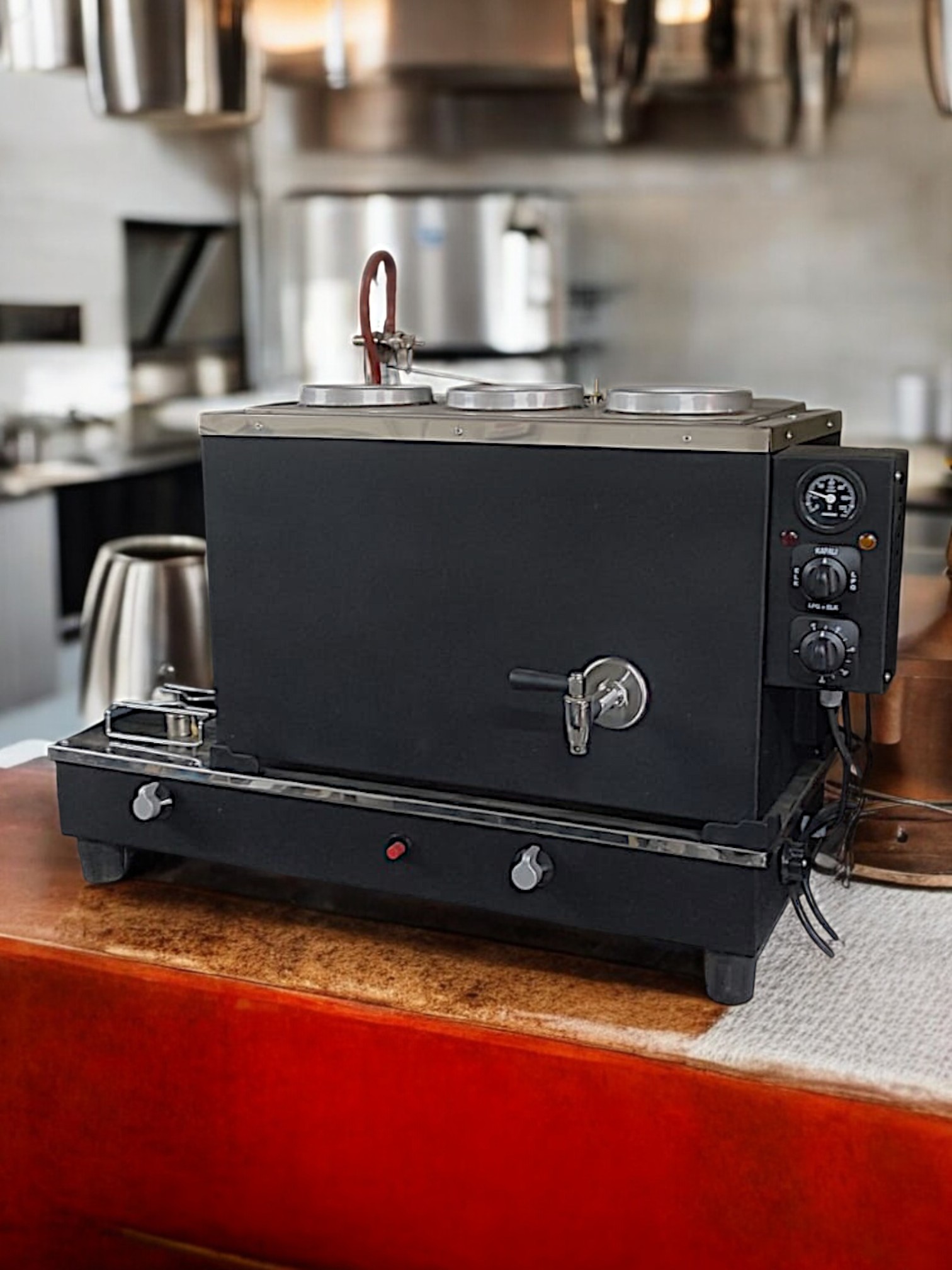 WhatsApp Image 2025-05-29 at 18.38-Photoroom